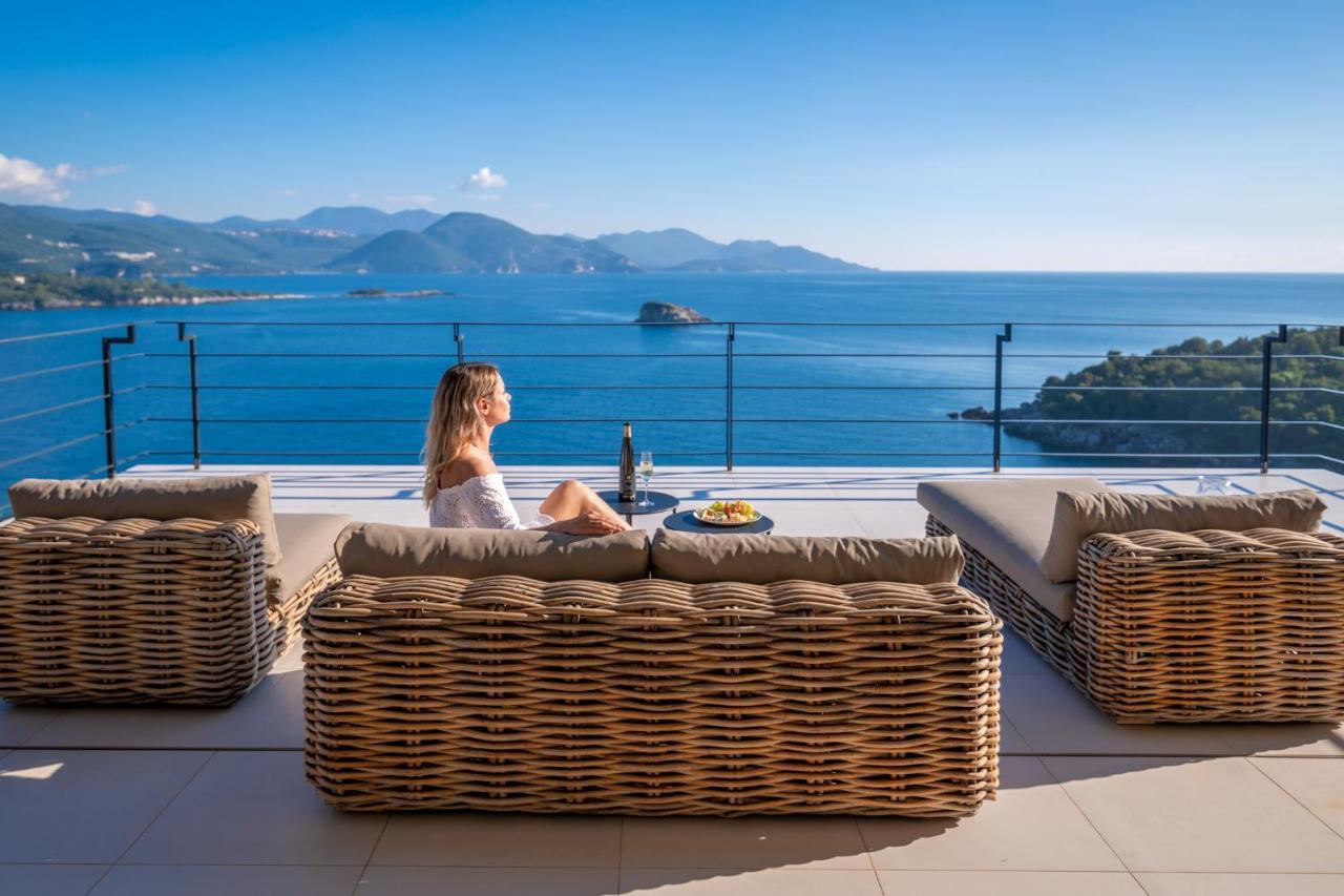 Myzen Villa Asana & Villa Kenshya Сивота Экстерьер фото